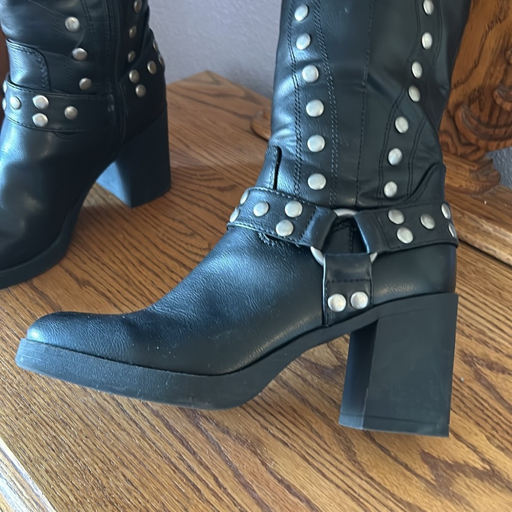 Black Studded Knee-High Boots - Picture 3 of 4